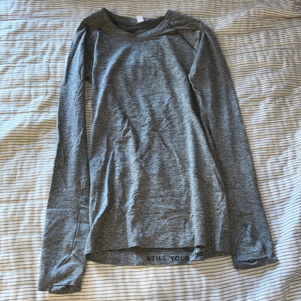 grey long sleeve swiftly tech